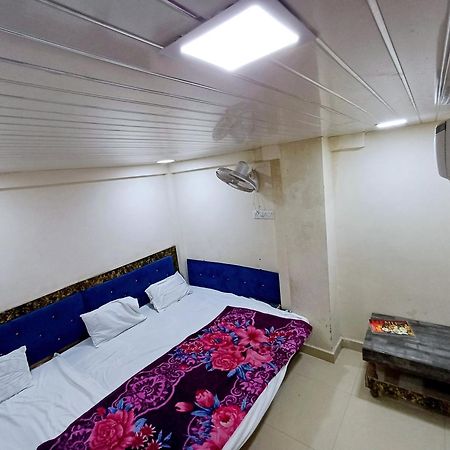 Hotel Blue Tower Inn อุจเจน ภายนอก รูปภาพ