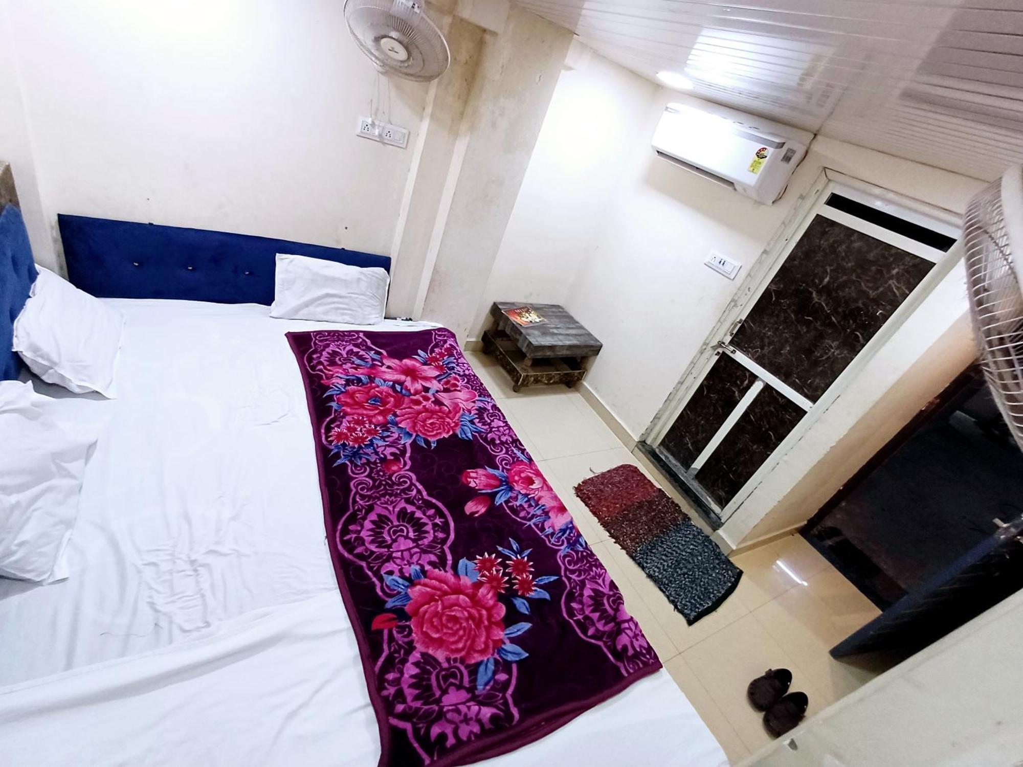 Hotel Blue Tower Inn อุจเจน ภายนอก รูปภาพ