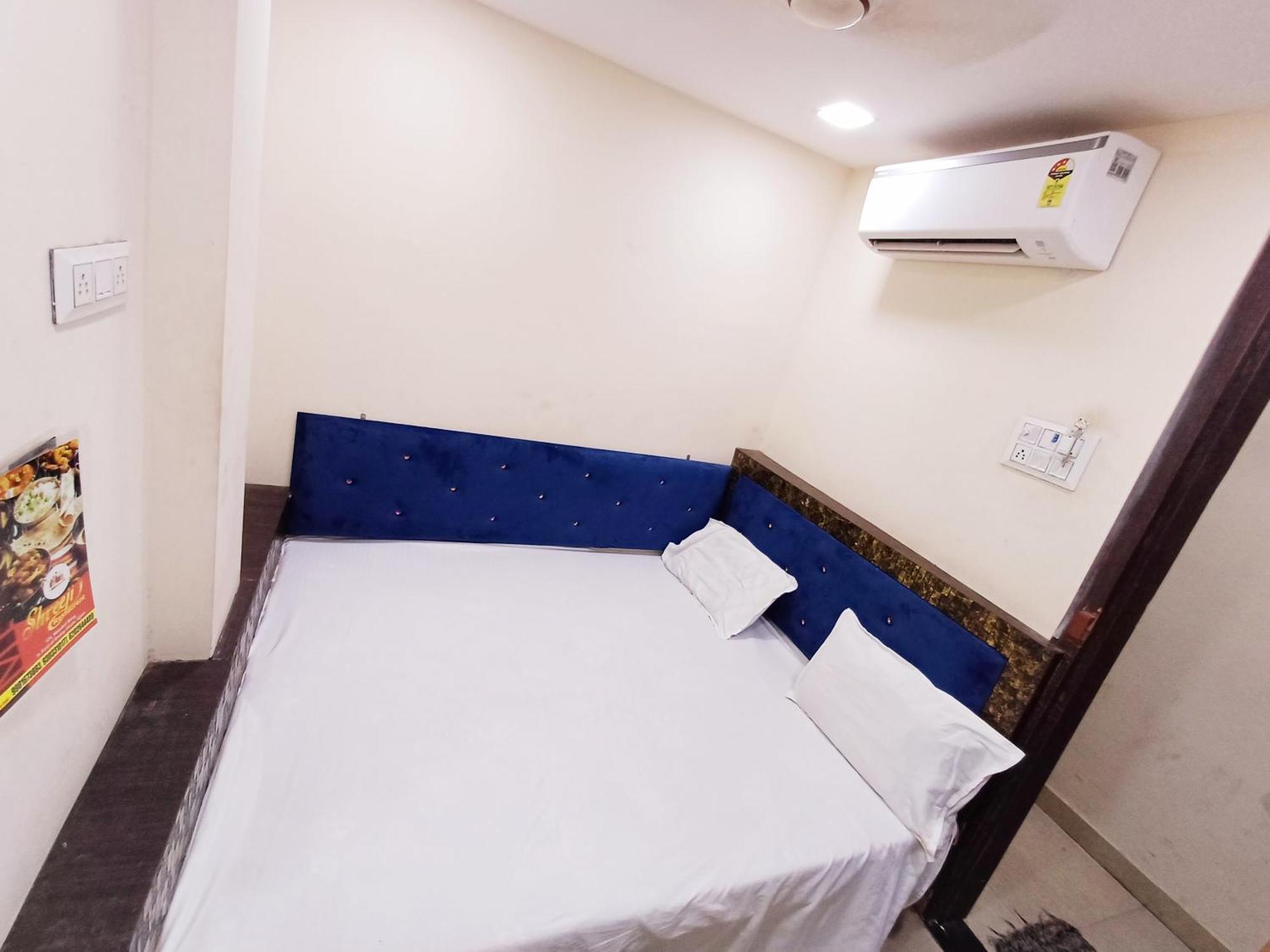 Hotel Blue Tower Inn อุจเจน ภายนอก รูปภาพ