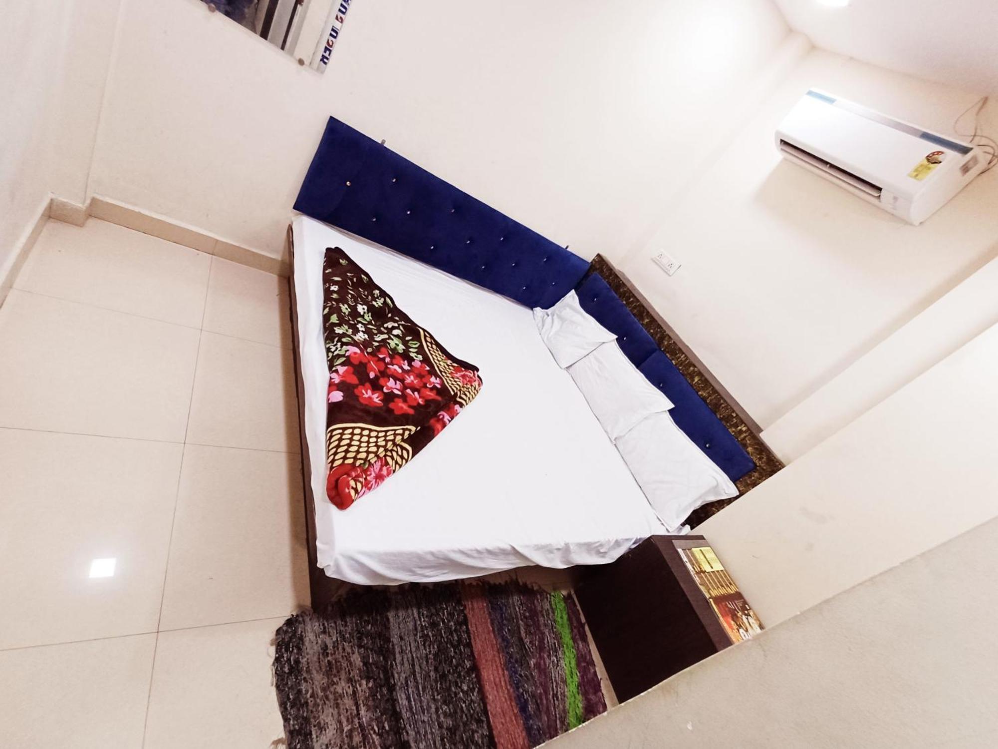 Hotel Blue Tower Inn อุจเจน ภายนอก รูปภาพ